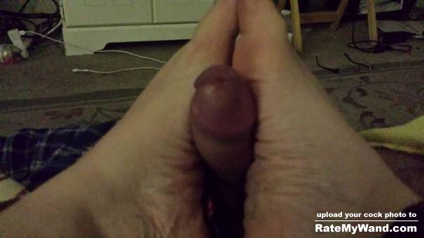 getting me hard with those beautiful feet - Rate My Wand