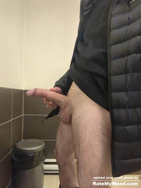 I love jerking off at work - Rate My Wand